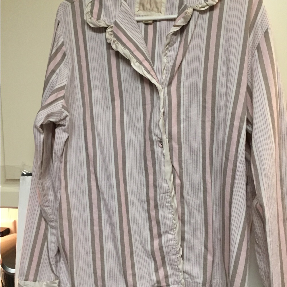 Victoria’s Secret 2 pc pajama set, size xl